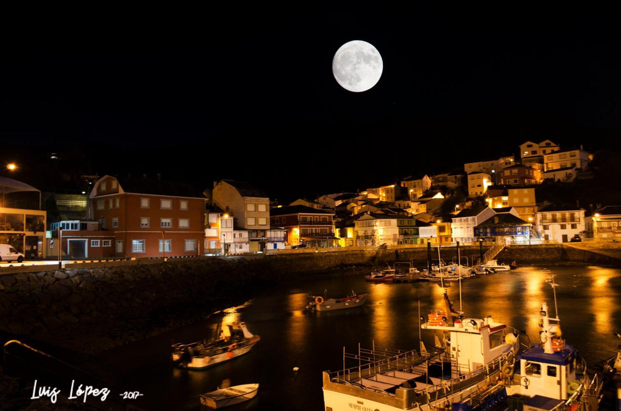 Hostal La Marina Porto do Barqueiro Экстерьер фото